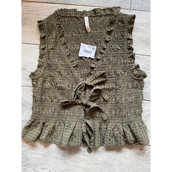 American Eagle Outfitters Tops - American Eagle Smocked Shirt Small Olive Green Peplum NWT Coquette NWT Milkmaid